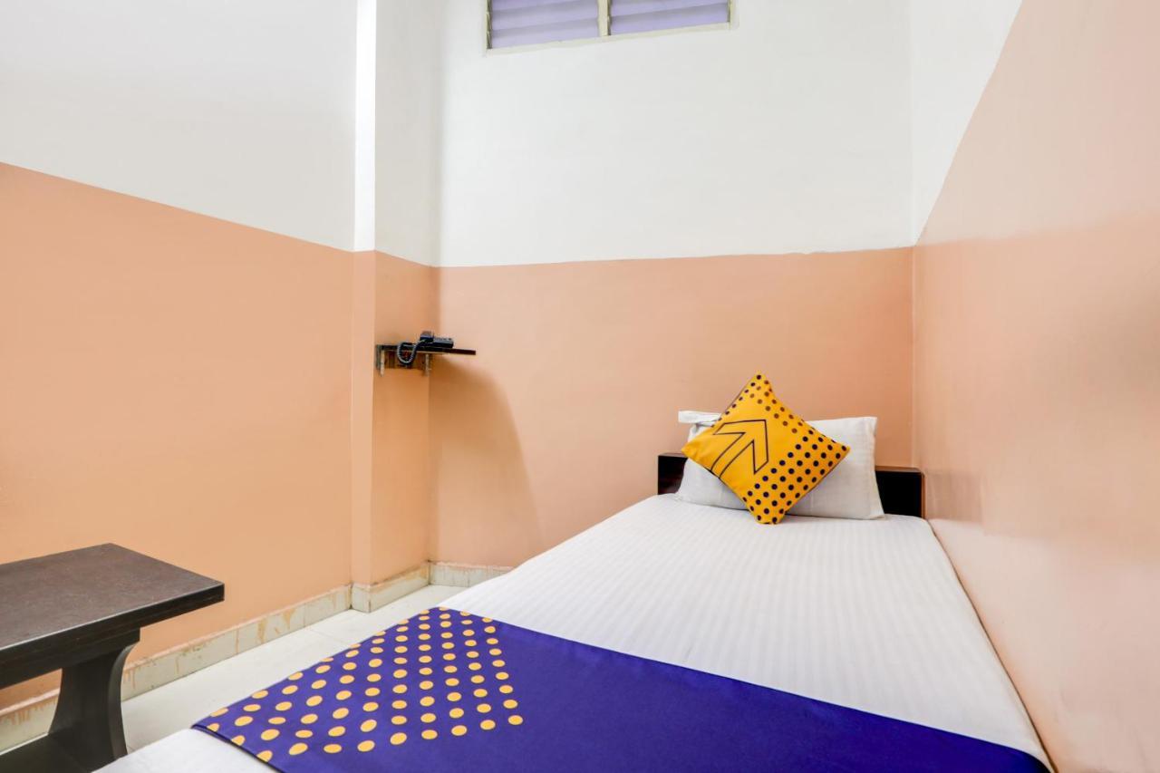 Spot On 68590 Hotel Jagdamba Palace Бхопал Экстерьер фото